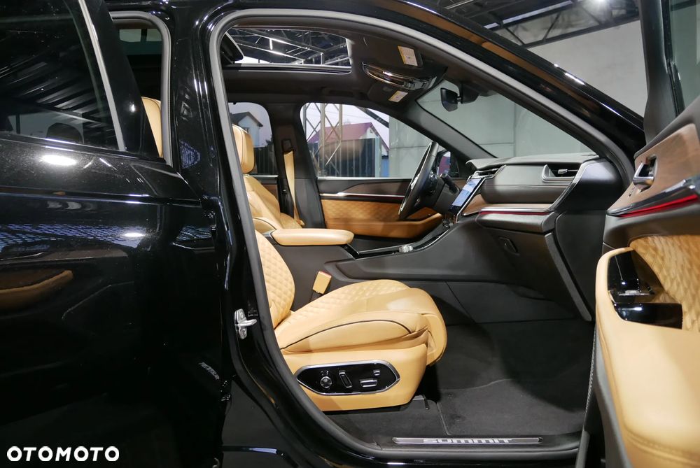 Jeep Grand Cherokee - 9