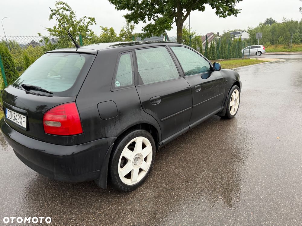 Audi A3 Sportback - 4