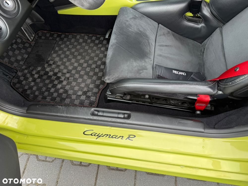 Porsche Cayman - 15