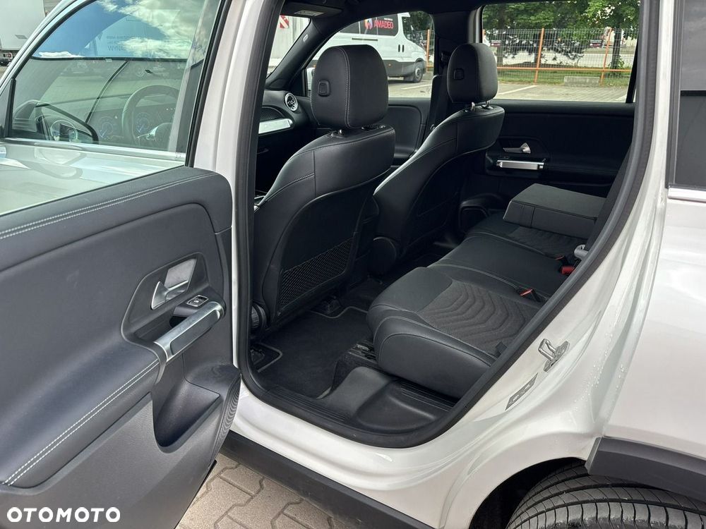 Mercedes-Benz EQB 250 70.5kWh Progressive - 12