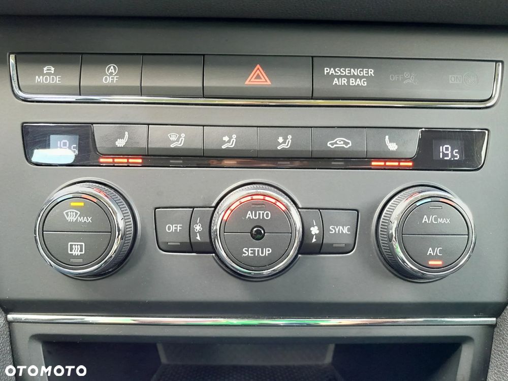 Seat Leon SC 1.4 TSI Start&Stop FR - 19