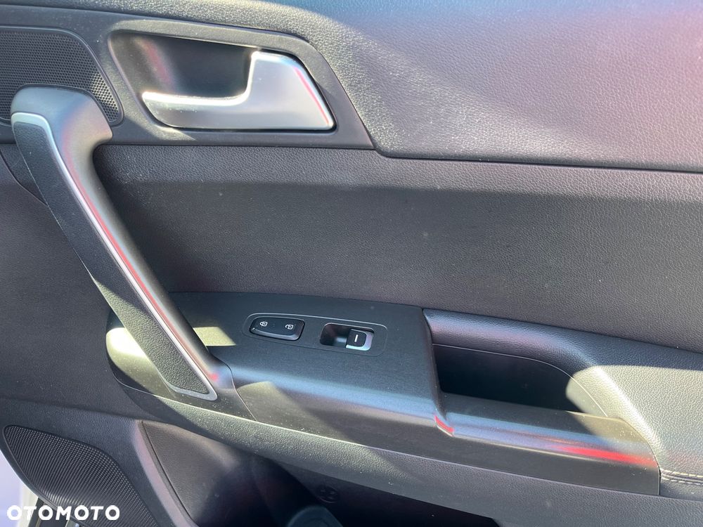 Kia Sportage 1.6 T-GDI Business Line 4WD - 31