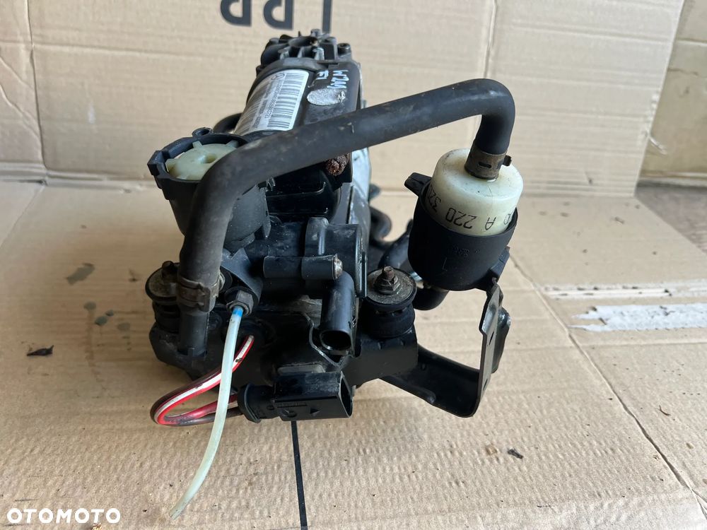 Kompresor zawieszenia sprężarka Mercedes E Klasa W211 2.2 CDI Lift kombi A2113200304 - 4
