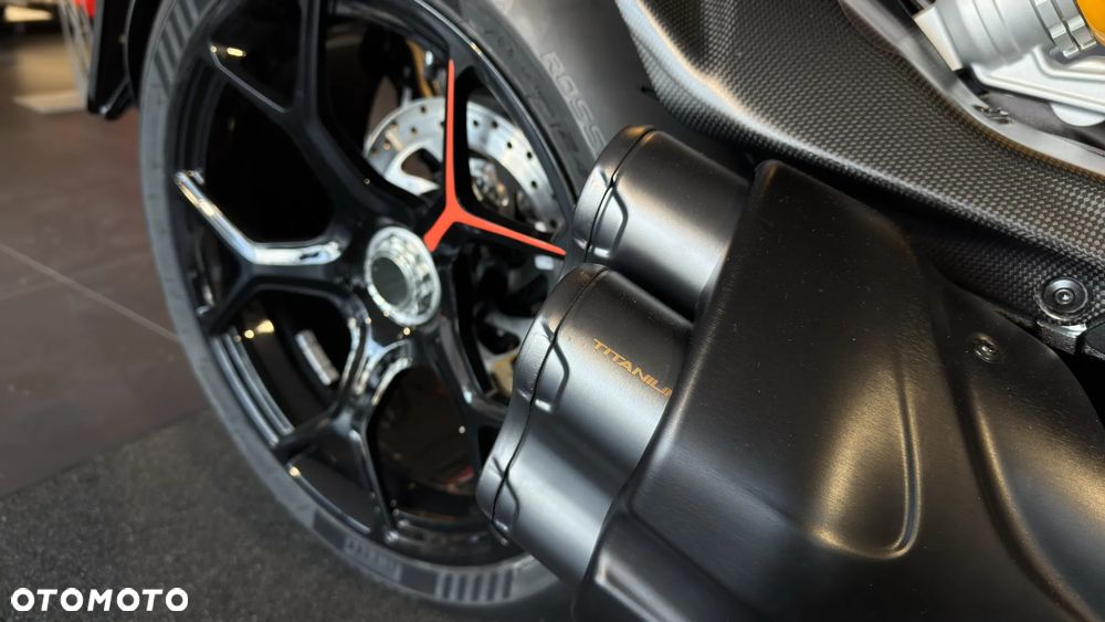 Ducati Diavel - 13