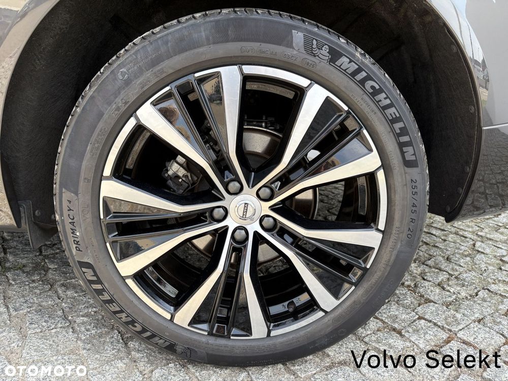 Volvo XC 60 - 8
