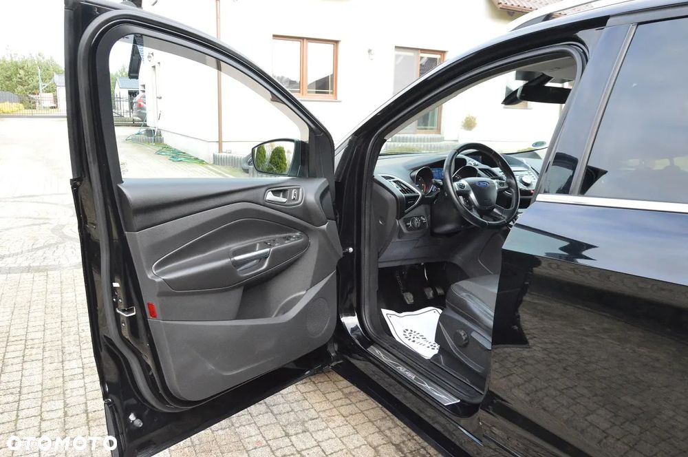 Ford Kuga 2.0 TDCi 4x4 Individual - 25