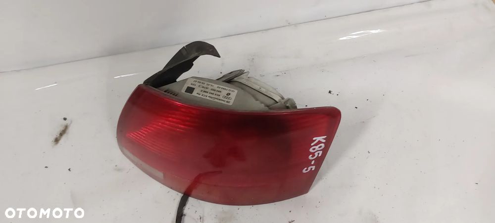 [K] AUDI A4 B7 KOMBI AVANT 2004 – 2008 LAMPA TYŁ TYLNA PRAWA - 3
