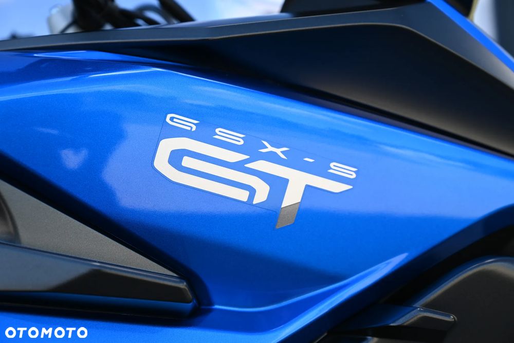 Suzuki GSX 1000 - 33