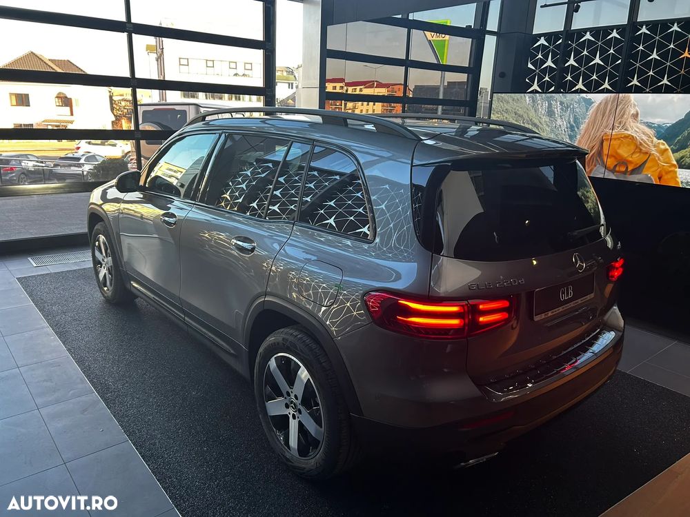 Mercedes-Benz GLB 220 d 4Matic 8G-DCT Progressive Advanced - 4
