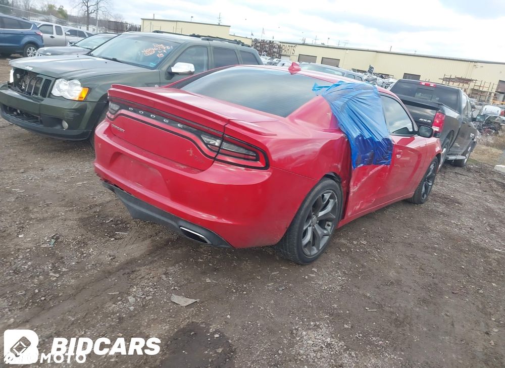 Dodge Charger 5.7 R/T - 4