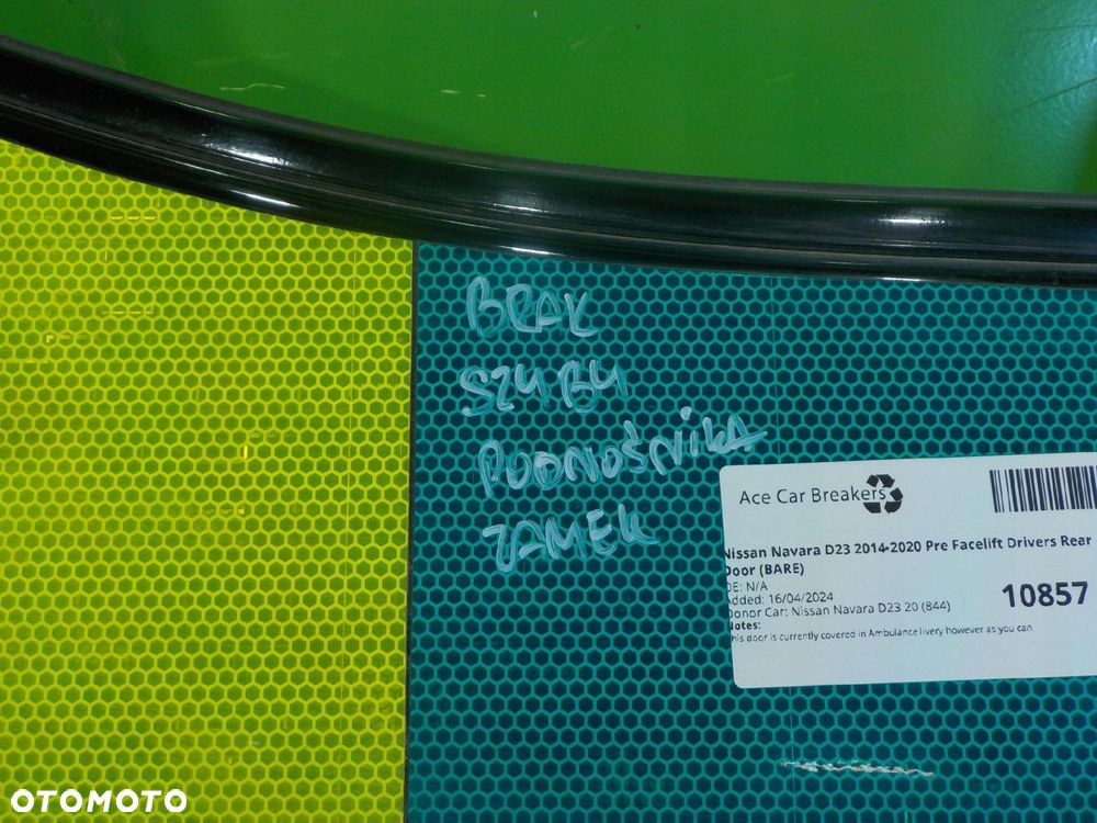 NISSAN NAVARA IV NP300 2.3 DCI 16r SUV drzwi prawe tyl - 9