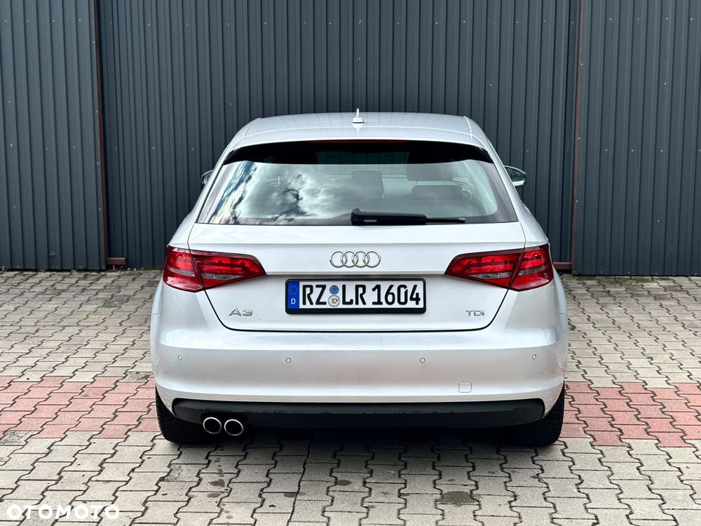 Audi A3 Sportback 2.0 TDI (clean diesel) S tronic Ambiente - 7
