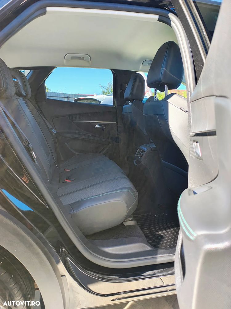 Peugeot 3008 PureTech 130 Stop & Start EAT6 Allure - 15