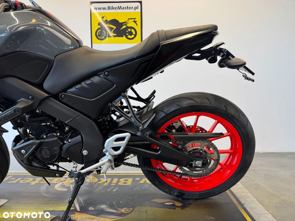 Yamaha MT - 26