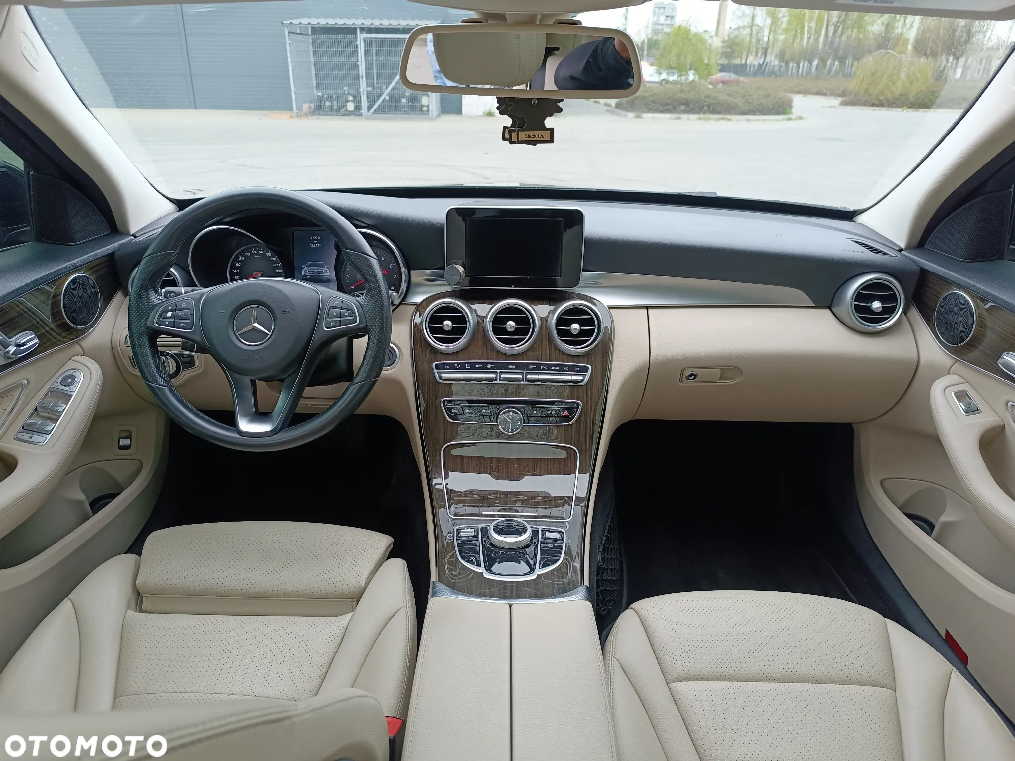 Mercedes-Benz Klasa C 300 7G-TRONIC AMG Line - 27