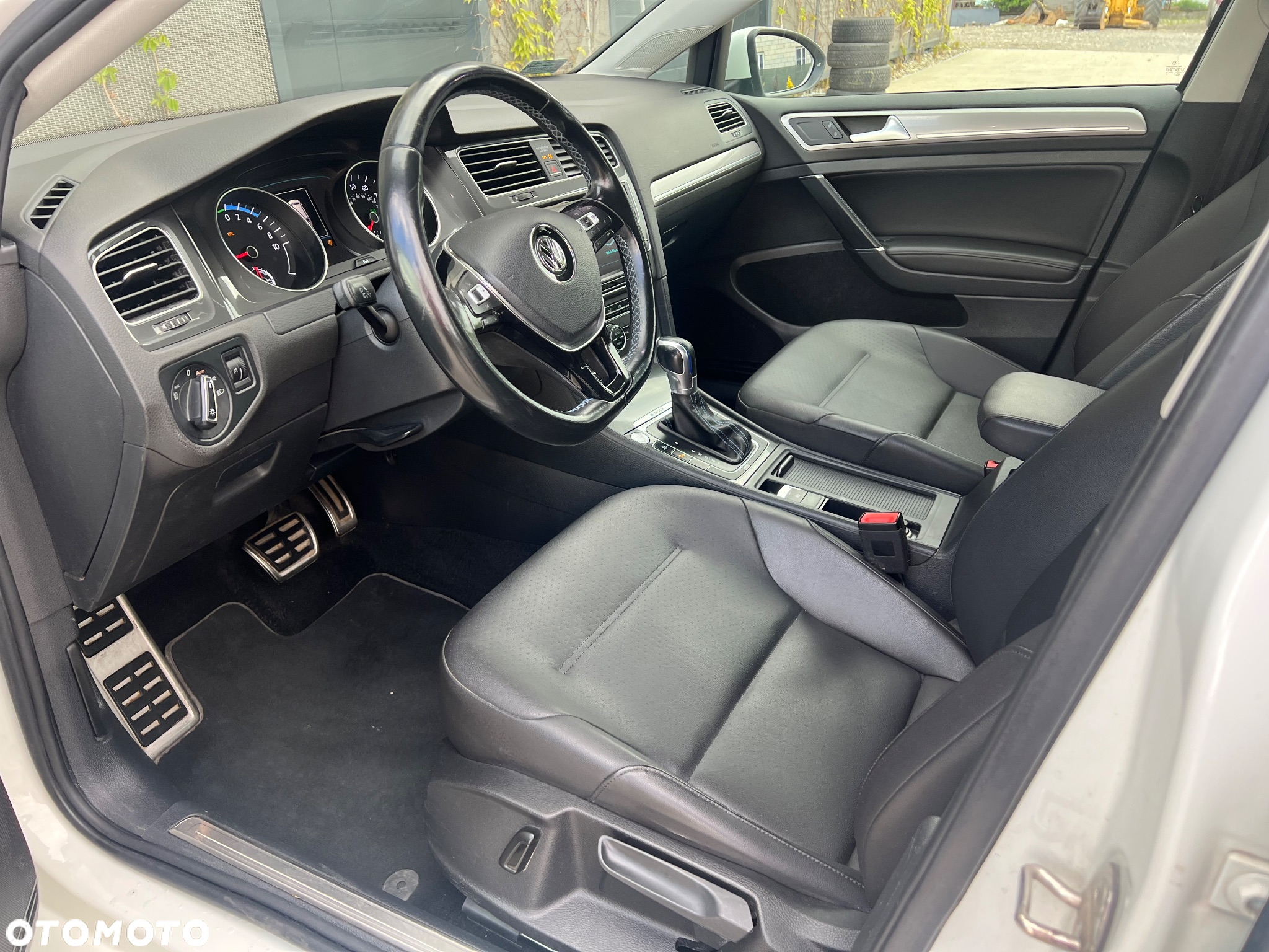 Volkswagen Golf e-Golf - 4