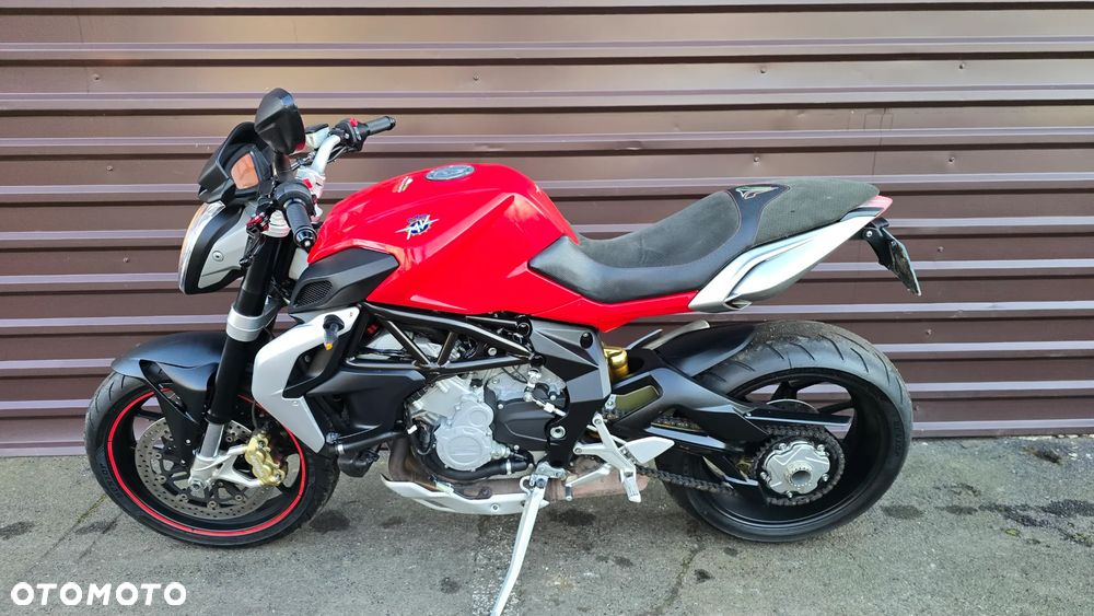 MV AGUSTA Brutale - 1