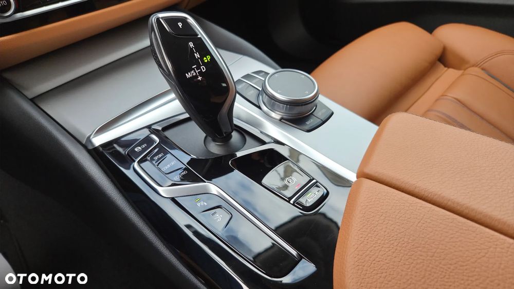 BMW 6GT 620d Sport Line - 21