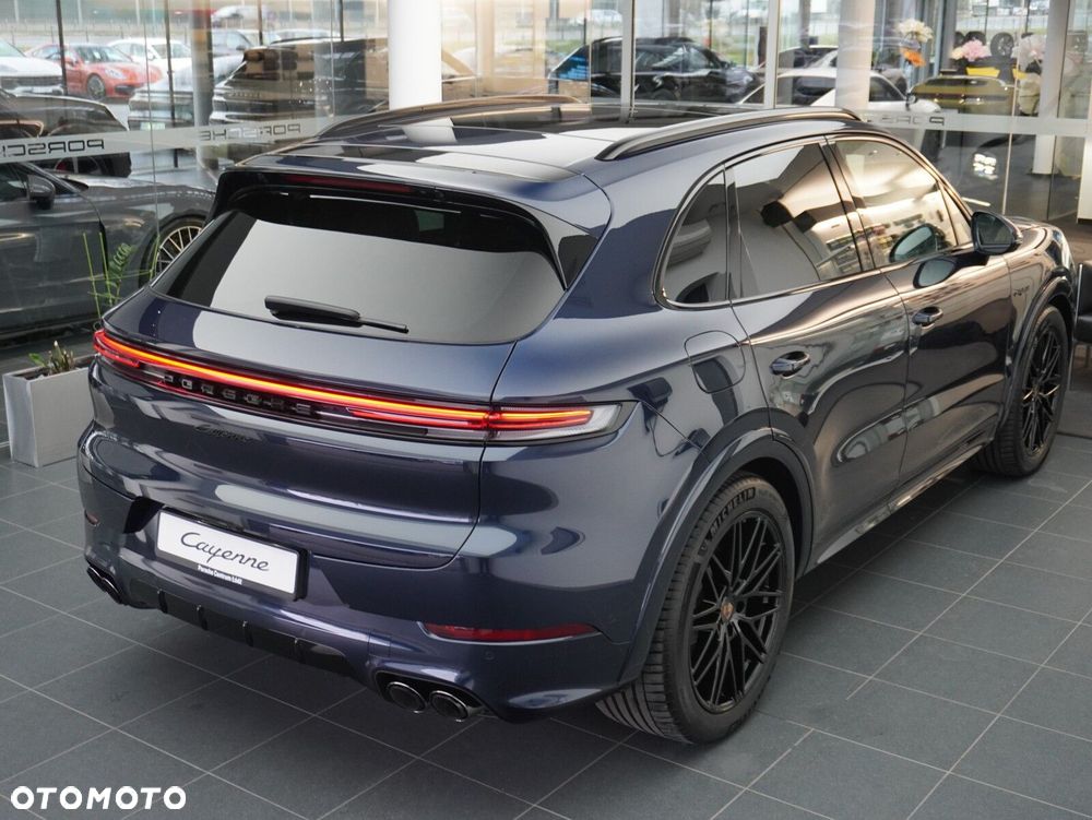 Porsche Cayenne E-Hybrid PHEV Black Edition - 16