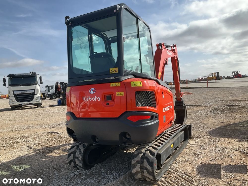 Kubota KX027-4  Minikoparka  ROKU 2023 - 9