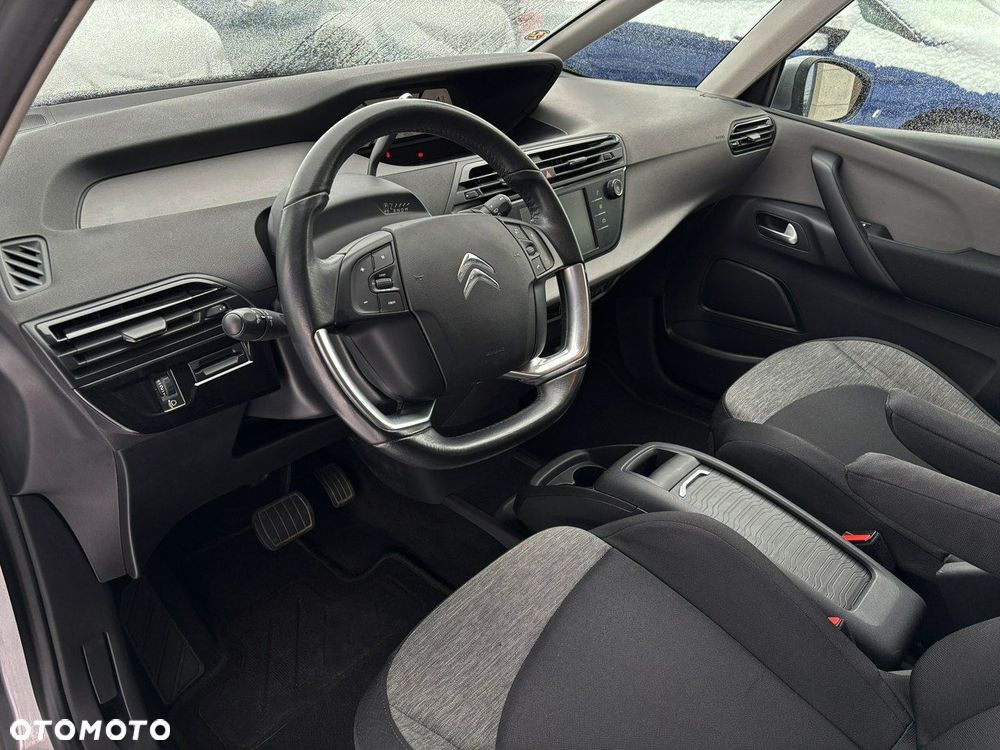 Citroën C4 Grand Picasso - 12