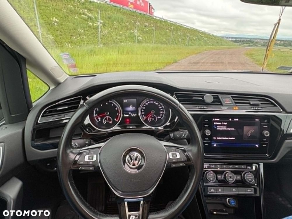 Volkswagen Touran 1.5 TSI EVO Highline - 4