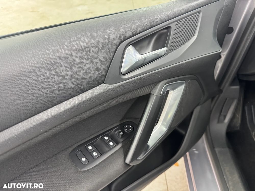Peugeot 308 PureTech 110 Stop & Start Active Pack - 22