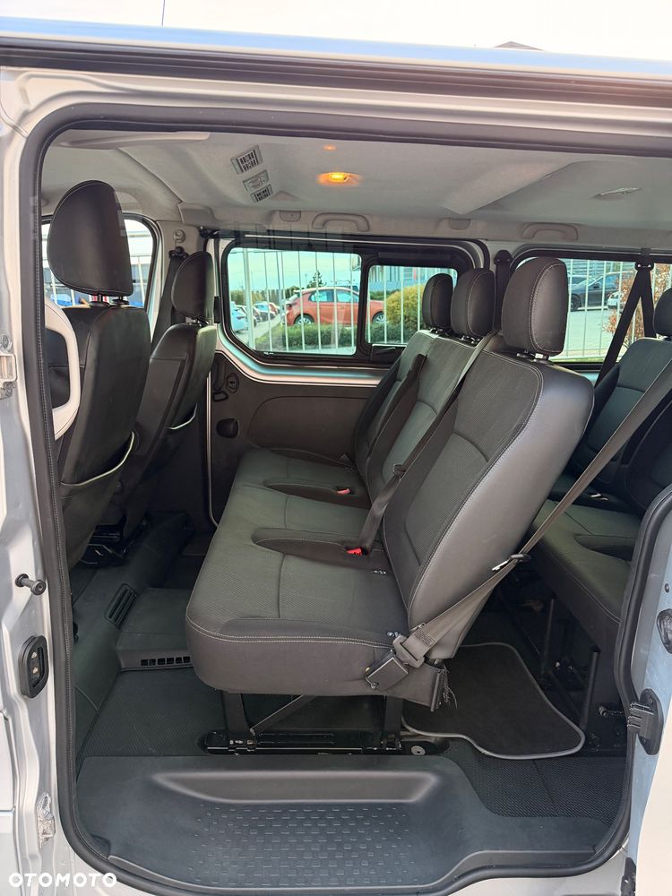 Renault Trafic - 14