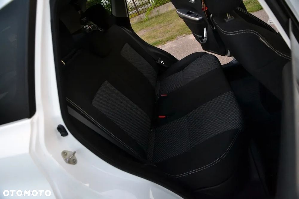 Suzuki Vitara 1.4 Boosterjet SHVS Premium 4WD - 17