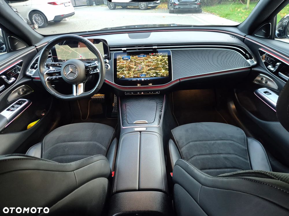 Mercedes-Benz Klasa E 220 d mHEV 4-Matic AMG 9G-Tronic - 18