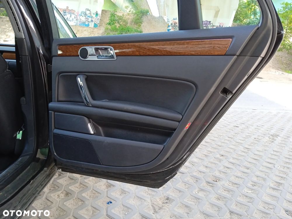 Volkswagen Phaeton 3.0 V6 TDI DPF 4MOTION Automatik (5 Sitzer) - 14