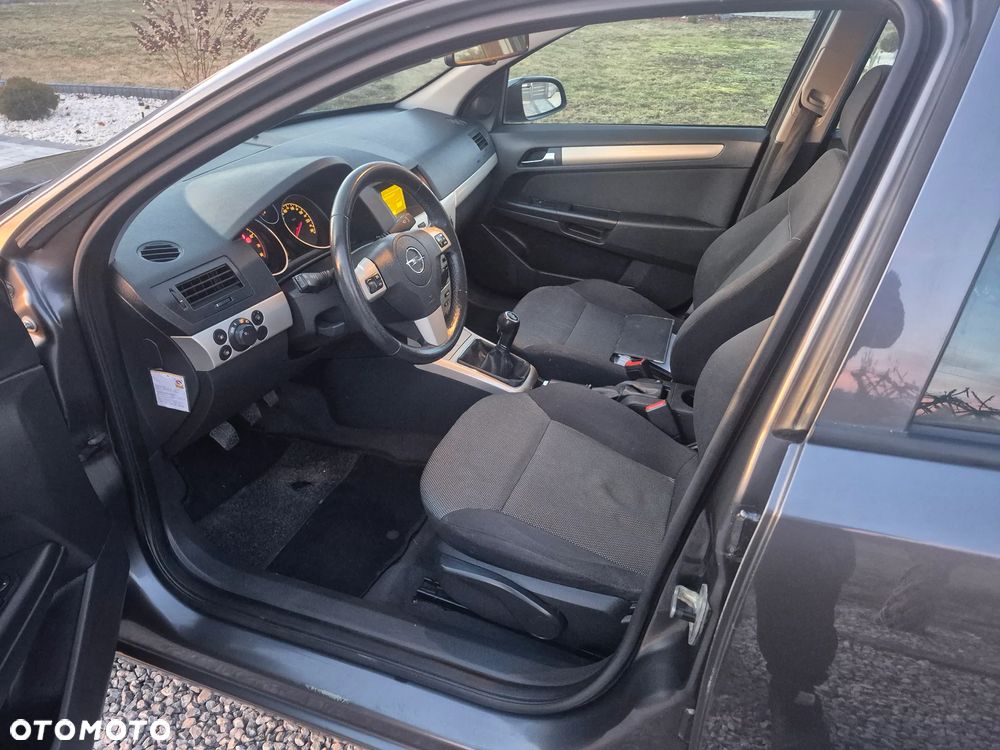 Opel Astra 1.4 Edition 111 Jahre - 16