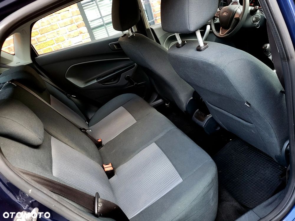 Ford Fiesta - 8