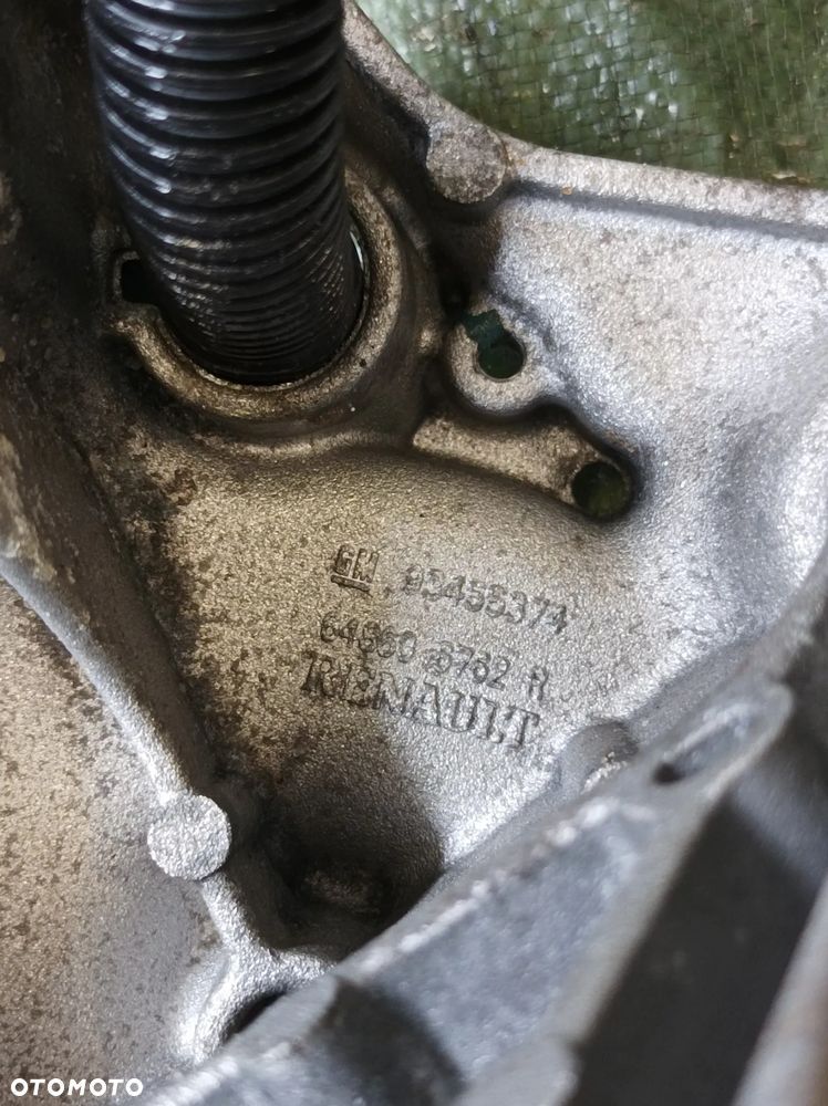 Renault Trafic Vivaro łapa mocowanie wspornik skrzyni biegów 93455374 - 4