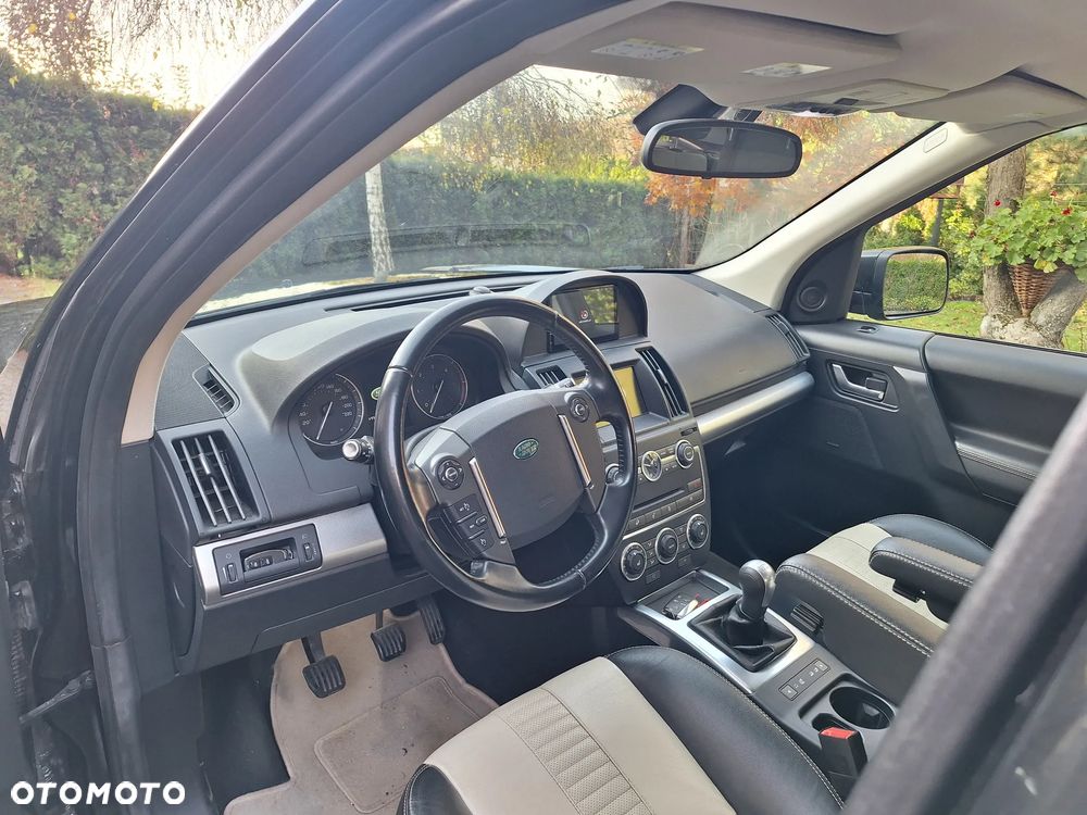 Land Rover Freelander II 2.2 TD4 Dynamic - 6