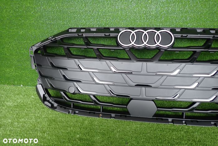 AUDI A3 E-TRON S-LINE 24- atrapa grill - 2