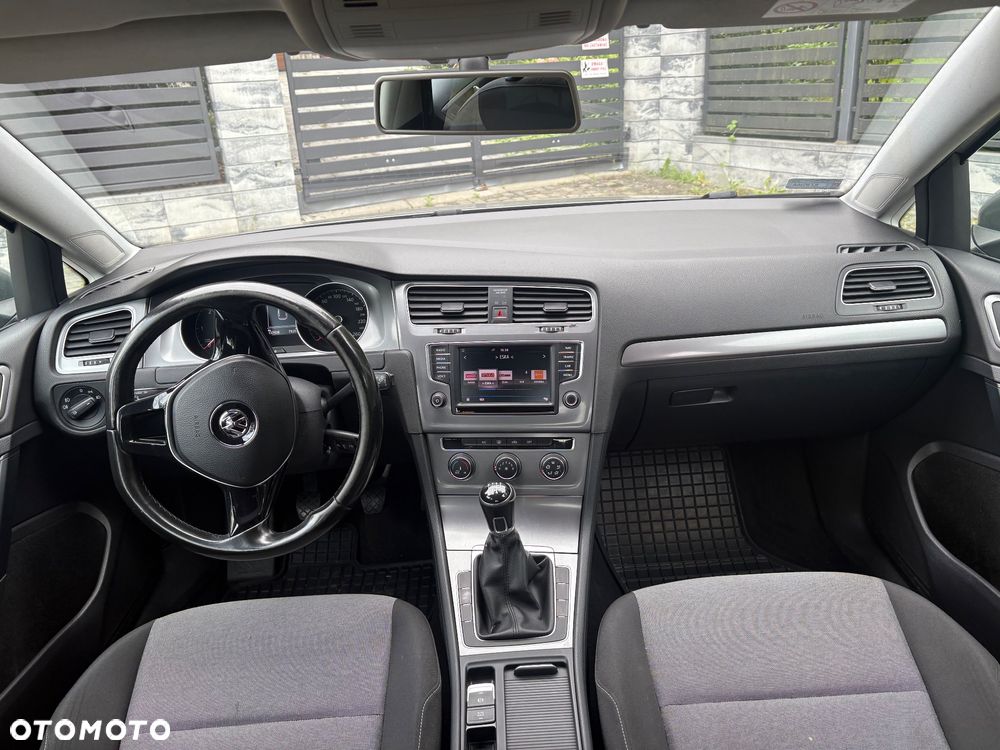 Volkswagen Golf 1.6 TDI BlueMotion Trendline - 6