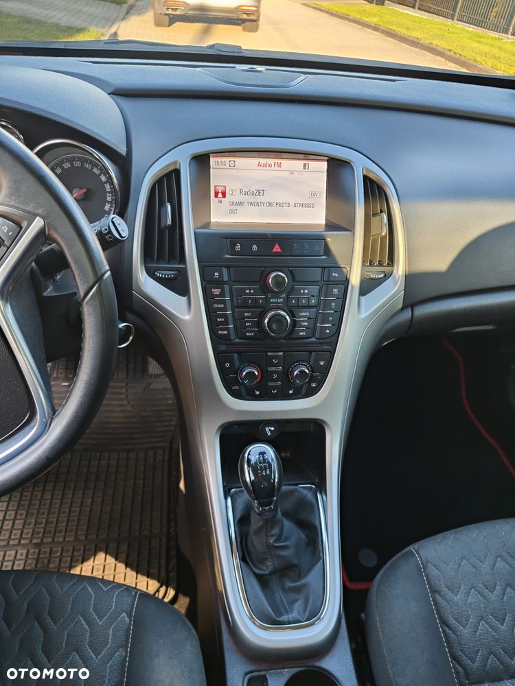 Opel Astra 1.7 CDTI DPF Active - 7