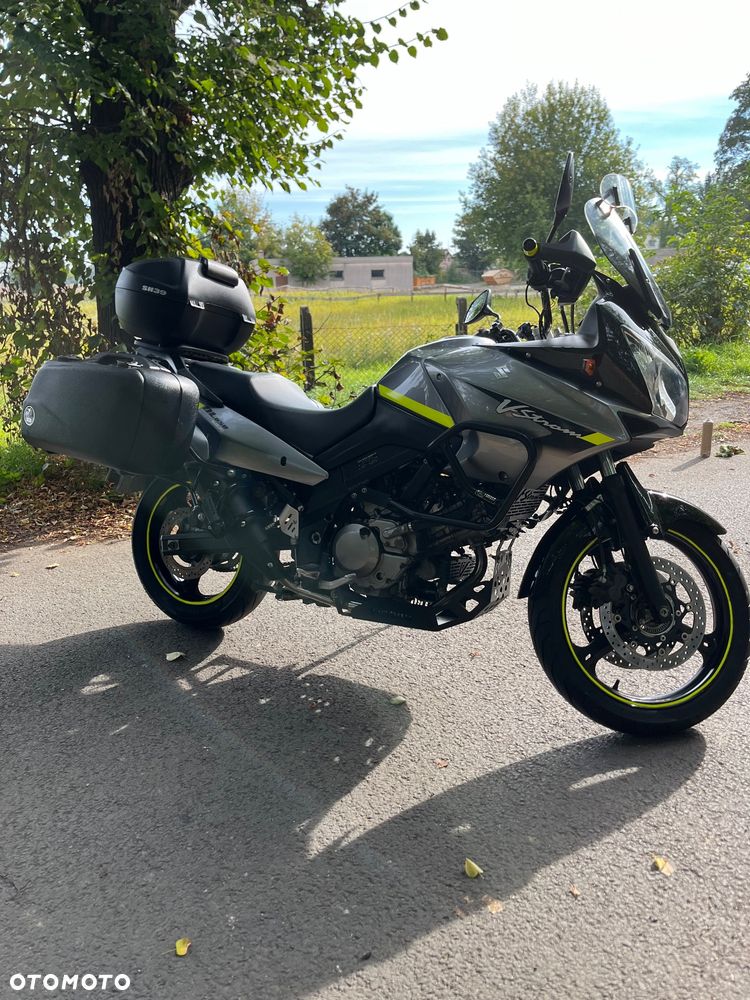 Suzuki V-STROM - 20