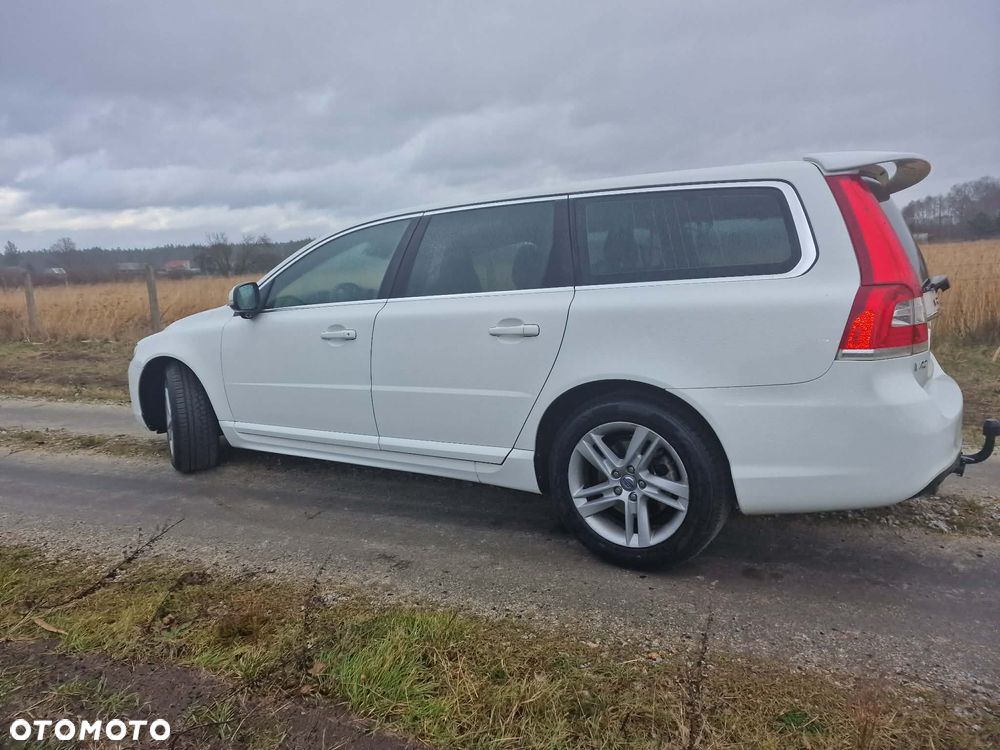 Volvo V70 D4 Geartronic Kinetic - 14