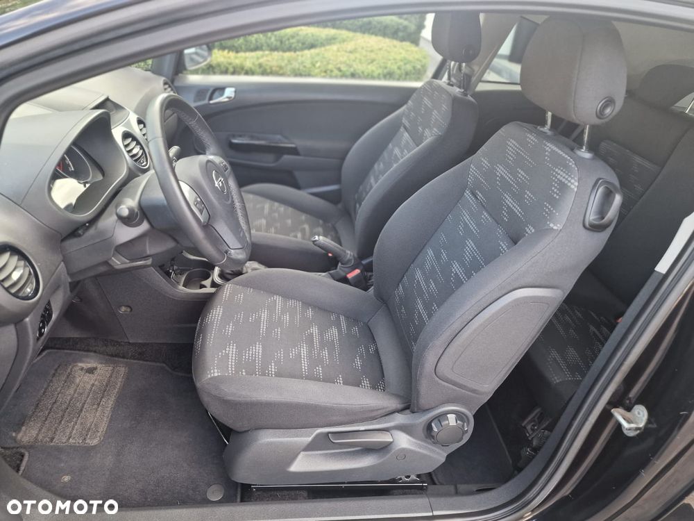 Opel Corsa 1.2 16V Enjoy - 17