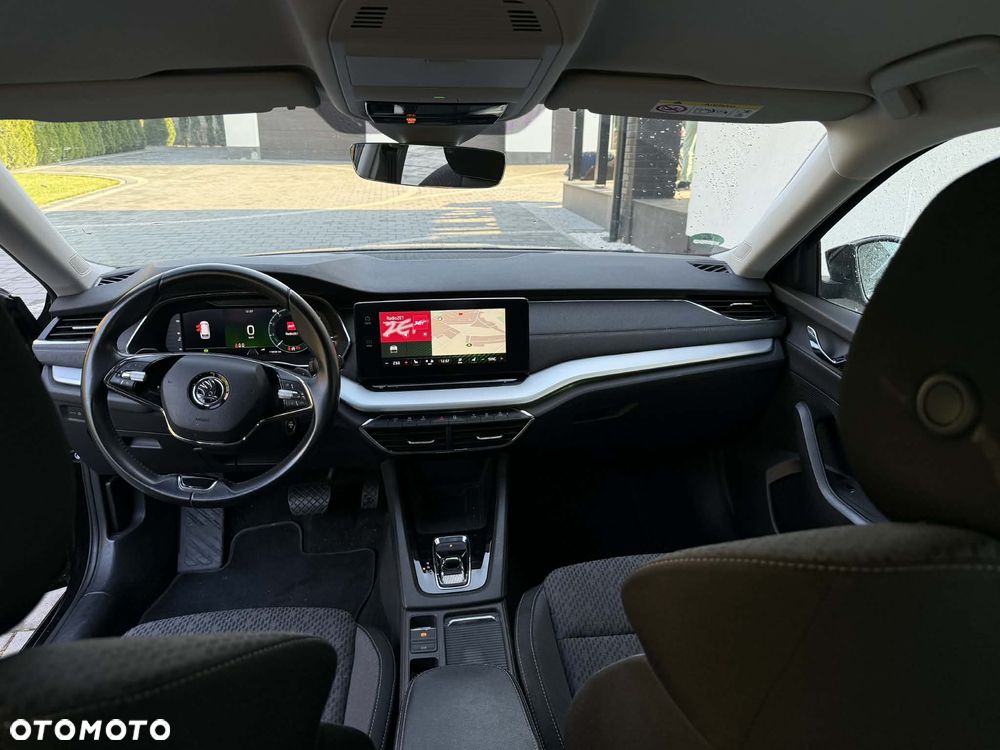 Skoda Octavia 2.0 TDI DSG Ambition - 11