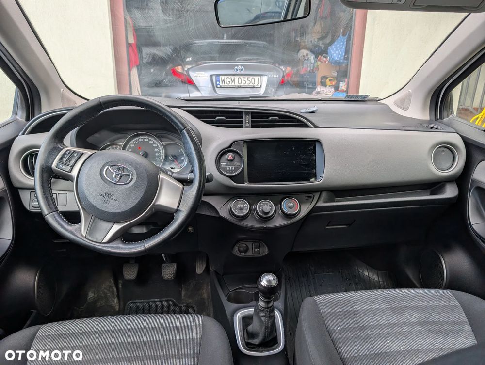 Toyota Yaris 1.33 Life EU6 - 9