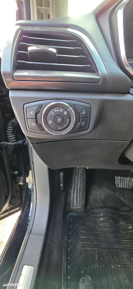 Ford Mondeo 2.0 HEV Titanium - 9