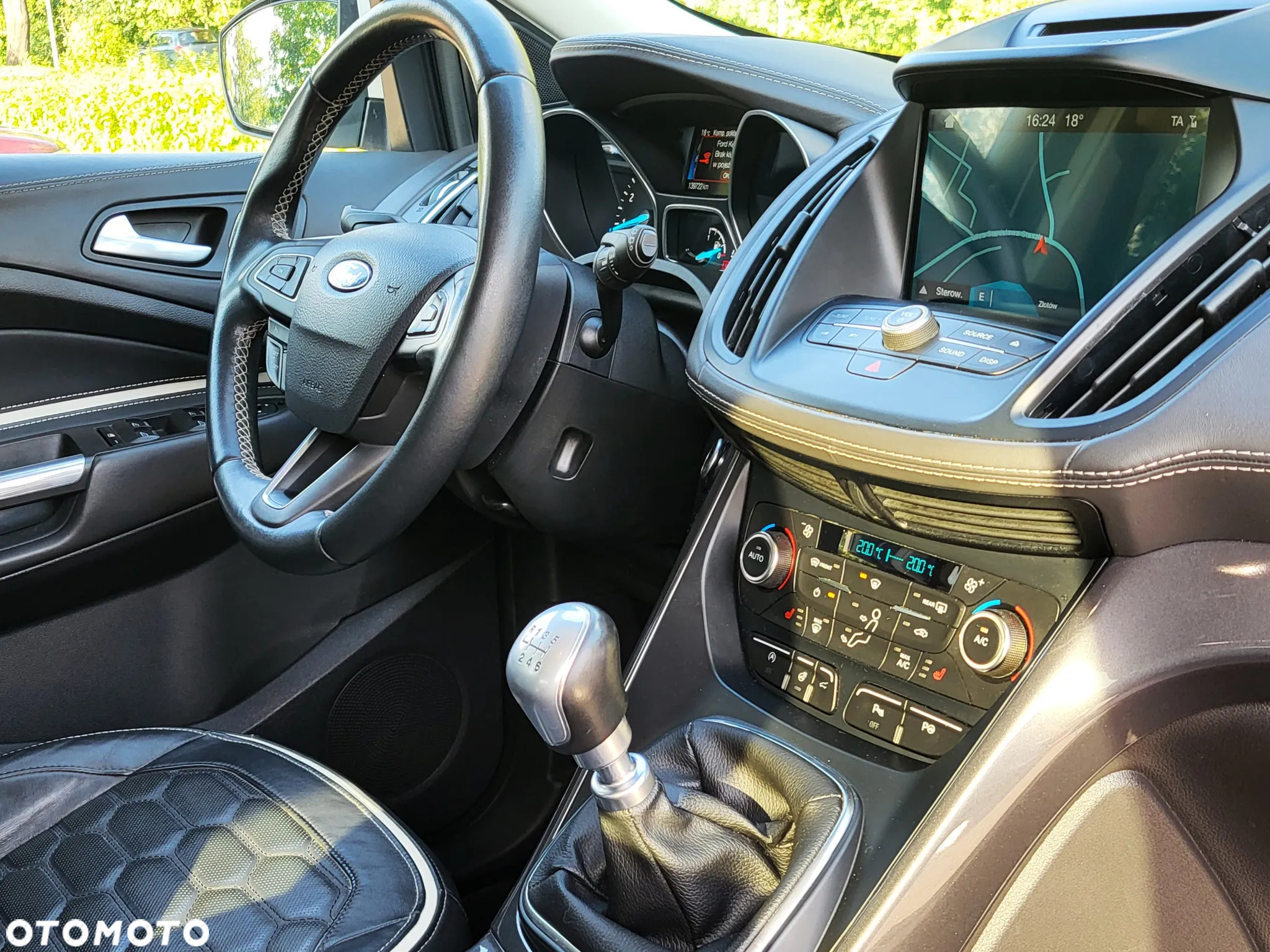 Ford Kuga Vignale 1.5 EcoBoost FWD - 31