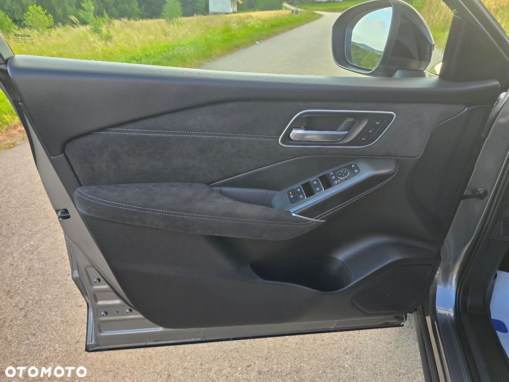 Nissan Qashqai 1.3 DIG-T MHEV Xtronic Tekna+ - 12