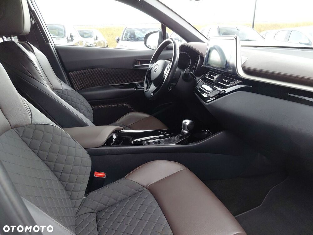 Toyota C-HR 1.8 Hybrid Prestige - 9