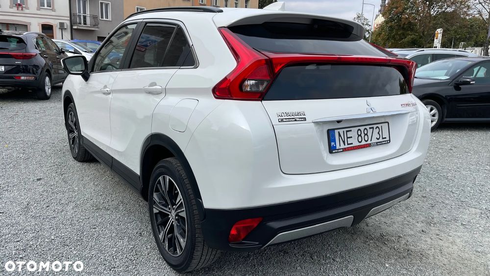 Mitsubishi Eclipse Cross - 15