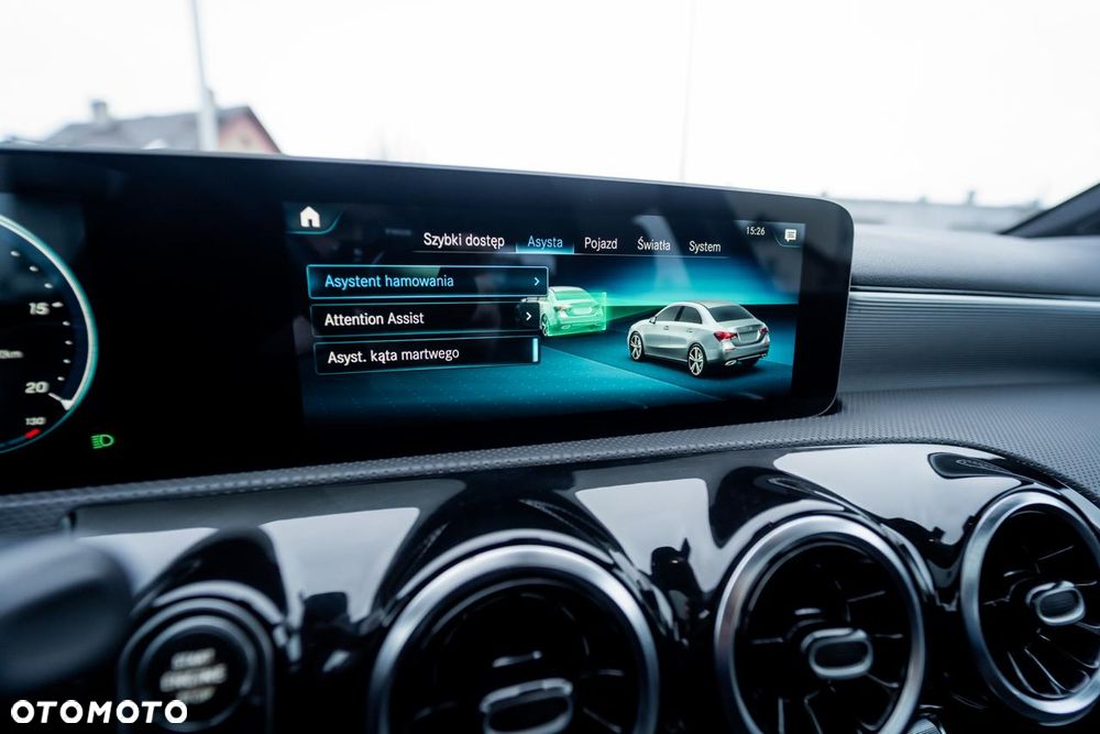 Mercedes-Benz Klasa A 220 4Matic 7G-DCT Style - 9