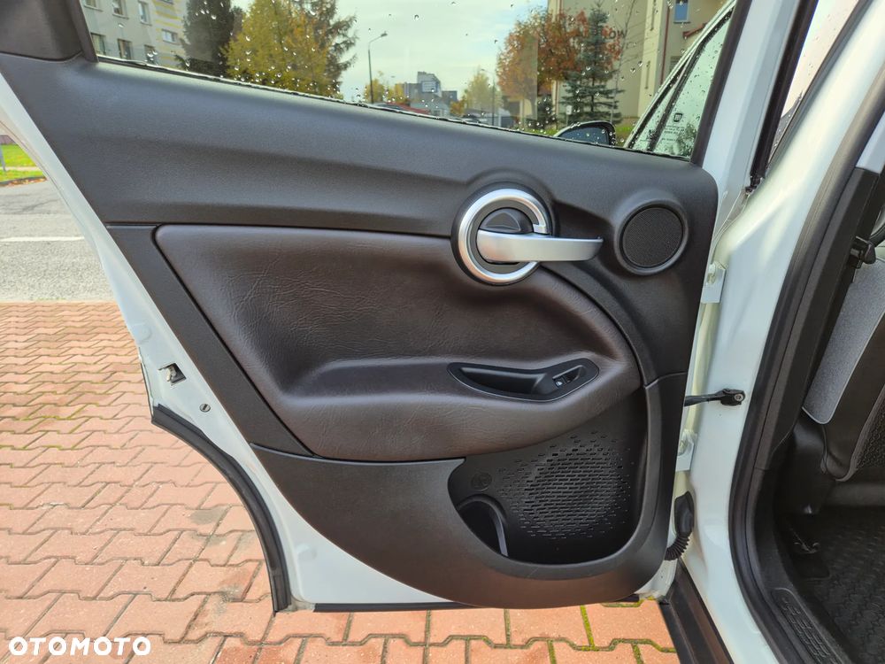 Fiat 500X 1.4 MultiAir Lounge - 25